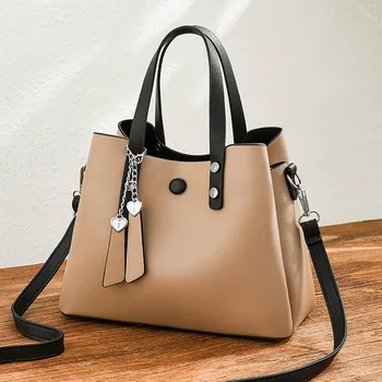 Women's Bag New Style Big Bag Fashion Messenger Bag Soft Leather One-Shoulder Hand
Women's Bag New Style Big Bag Fashion Messenger Bag Soft Leather One-Shoulder Hand
