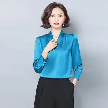 Women Solid Color V Neck Long Sleeve Polo Shirt Simple Trendy Elegant Office Ladies Casual Loose Comfortable Tops Formal
Women Solid Color V Neck Long Sleeve Polo Shirt Simple Trendy Elegant Office Ladies Casual Loose Comfortable Tops Formal