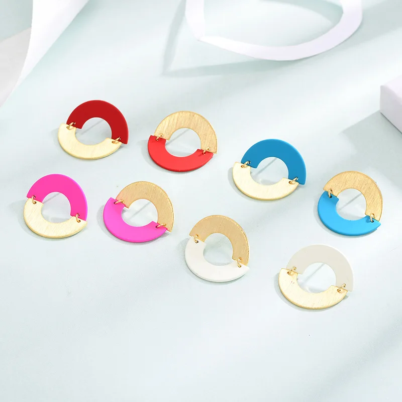 Shineland Unique Colorful Enamel Metal Stud Earrings Trendy Gold Color Hollow Round Statement for Women Fashion Boho Jewelry
Shineland Unique Colorful Enamel Metal Stud Earrings Trendy Gold Color Hollow Round Statement for Women Fashion Boho Jewelry