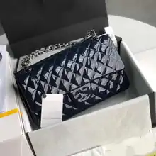 2021 new designer luxury brand original quality patent leather top quality inside and outside full leather shoulder bag crossbod
2021 new designer luxury brand original quality patent leather top quality inside and outside full leather shoulder bag crossbod