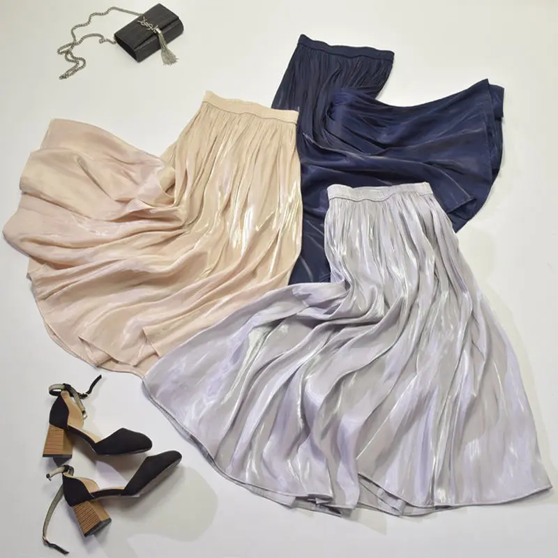 2021 New Women Summer Elastic High Waist Silky Long Pleated Skirt A-line Rayon Casual Skirts
2021 New Women Summer Elastic High Waist Silky Long Pleated Skirt A-line Rayon Casual Skirts