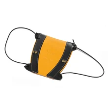 17.5*16.5cm Cowhide Arm Guard Protect Arm for Traditional Recurve Bow Archery Hunting Shooting 
17.5*16.5cm Cowhide Arm Guard Protect Arm for Traditional Recurve Bow Archery Hunting Shooting