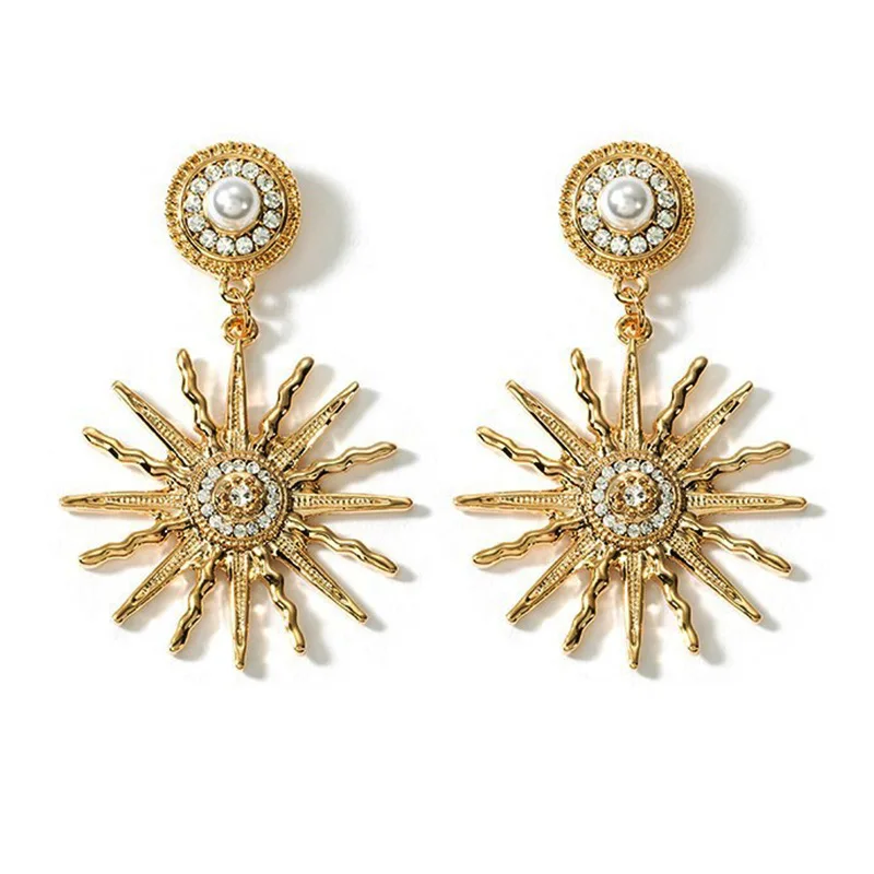 Vintage Gold Color Sun Earrings Luxury Baroque Sparkling Rhinestone Sun God Earrings Boho Big Statement Earrings Indian Jewelry
Vintage Gold Color Sun Earrings Luxury Baroque Sparkling Rhinestone Sun God Earrings Boho Big Statement Earrings Indian Jewelry