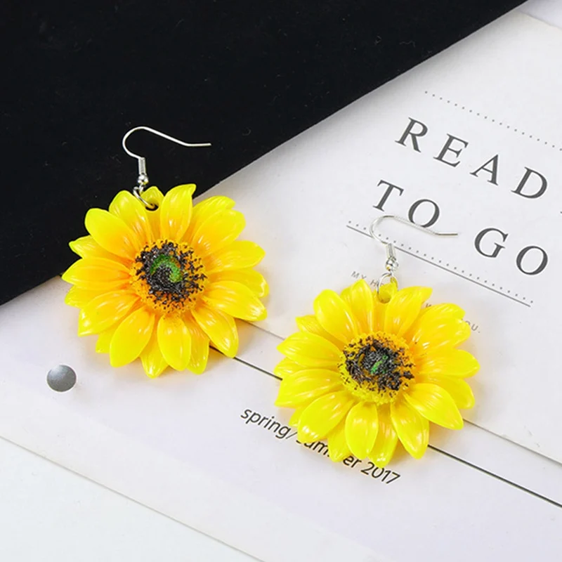 Luxury Fashion Sunflower Dangle Earrings For Women Girls Sweet Fresh Yellow Flower Drop Earrings Jewelry Accessories
Luxury Fashion Sunflower Dangle Earrings For Women Girls Sweet Fresh Yellow Flower Drop Earrings Jewelry Accessories