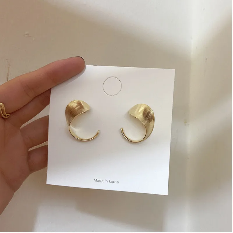 Gold Silver Solid Irregular Hoop Earrings Big Thick Hoops Earrings Simple Stylish Earrings Statement Punk Hypoallergenic Jewelry
Gold Silver Solid Irregular Hoop Earrings Big Thick Hoops Earrings Simple Stylish Earrings Statement Punk Hypoallergenic Jewelry