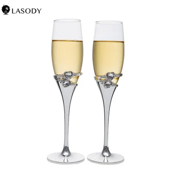 Personalized Wedding Flutes, Sparkling Love Design, Custom Engraved Champagne Flutes for Bride and Groom, Set of 2, Silver
Personalized Wedding Flutes, Sparkling Love Design, Custom Engraved Champagne Flutes for Bride and Groom, Set of 2, Silver