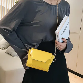 Mini bag women's bag new 2020 personalized fashion small square bag casual simple chain single shoulder messenger bag tide
Mini bag women's bag new 2020 personalized fashion small square bag casual simple chain single shoulder messenger bag tide