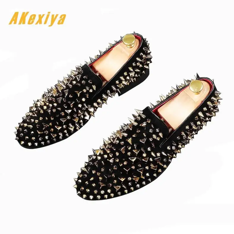 

Trendy luxury designer Men Studded Rivet Spike gentleman shoes Wedding Dress Homecoming Prom punk shoes Sapato Social Masculino