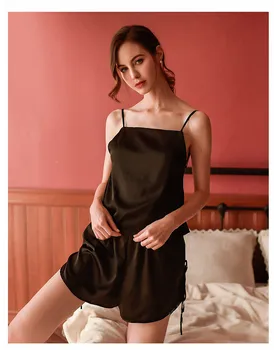 Lingerie backless sexy women's suit shorts pajamas sling lace plus size home service sexy and charming
Lingerie backless sexy women's suit shorts pajamas sling lace plus size home service sexy and charming