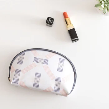 NEW Toiletry Makeup Bag Lazy Quick Pack Travel Drawstring Storage Casual Handbag
NEW Toiletry Makeup Bag Lazy Quick Pack Travel Drawstring Storage Casual Handbag