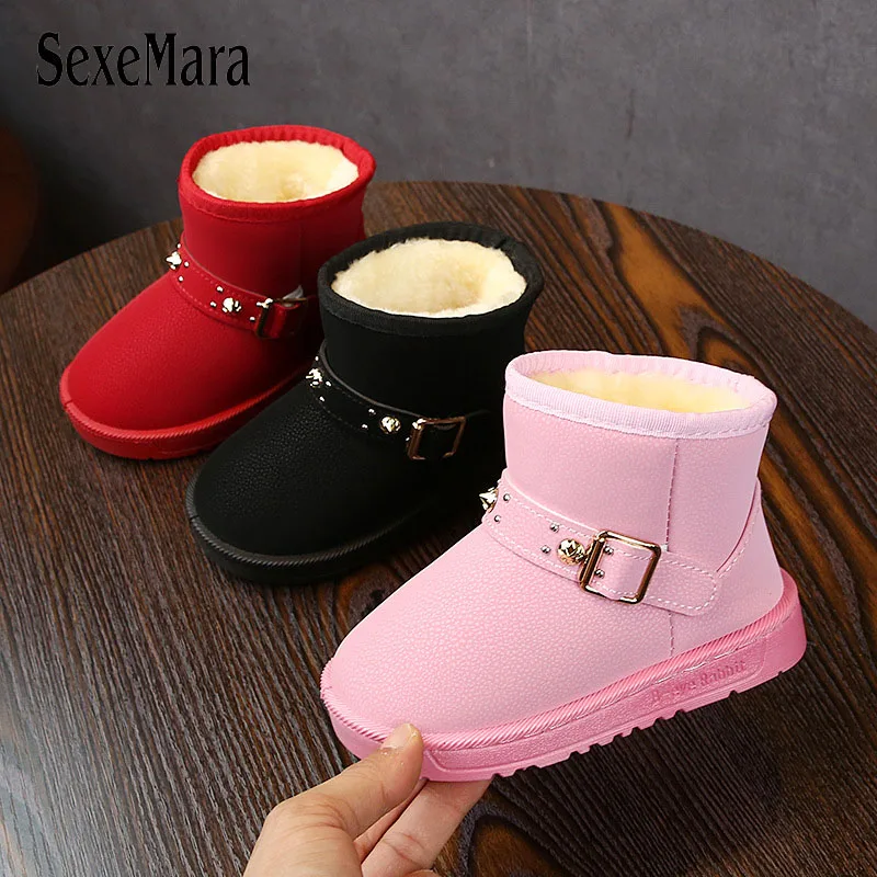 Fashionable Rivets Girl's Snow Boots Kids Soft Leahter Kids Winter Boots Girls Ankle Strape Student Shoes for Children C09112
Fashionable Rivets Girl's Snow Boots Kids Soft Leahter Kids Winter Boots Girls Ankle Strape Student Shoes for Children C09112