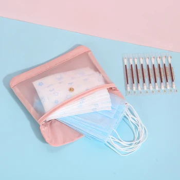 Face Masks Organizer Mask Storage Case Mask Storage Clip Holder Mask Storage Box Dustproof And Waterproof Mask Holder-
Face Masks Organizer Mask Storage Case Mask Storage Clip Holder Mask Storage Box Dustproof And Waterproof Mask Holder-