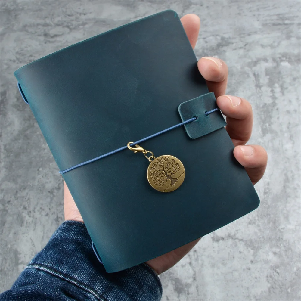 Travel Notebook Retro Leather DIY Handmade Diary Loose-leaf Notebooks Portable Sketchbook Teacher Couple School High Quality
Travel Notebook Retro Leather DIY Handmade Diary Loose-leaf Notebooks Portable Sketchbook Teacher Couple School High Quality