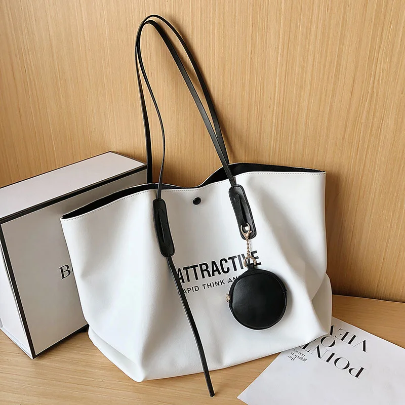 Fashion Elegant Large Capacity Shopping Bag Simple Design Single Shoulder Handbag Solid Color New Arrival Tote Bag All Match
Fashion Elegant Large Capacity Shopping Bag Simple Design Single Shoulder Handbag Solid Color New Arrival Tote Bag All Match