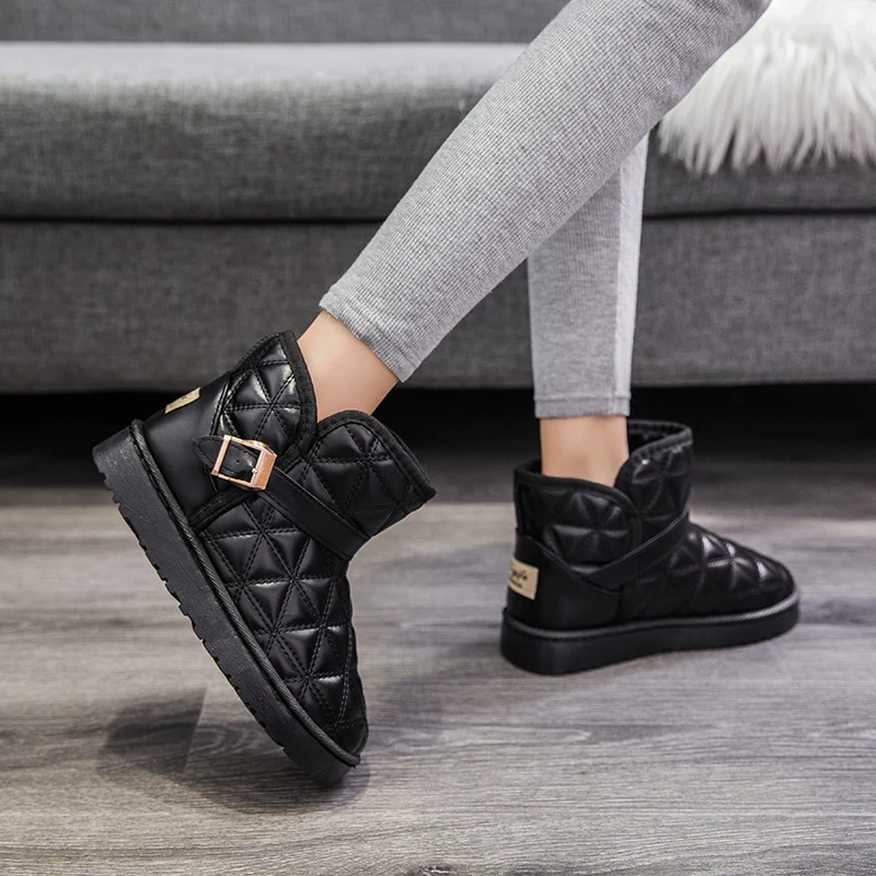 2020 Women Slip on Flat Cotton Shoes Women Light Waterproof Ankle Boots Female White Winter Super Warm Snow Boots U11-41
2020 Women Slip on Flat Cotton Shoes Women Light Waterproof Ankle Boots Female White Winter Super Warm Snow Boots U11-41