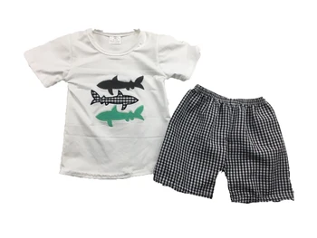 summer boutique hot sale children kids sets fish embroidery kids raglan black plaid sets 
summer boutique hot sale children kids sets fish embroidery kids raglan black plaid sets