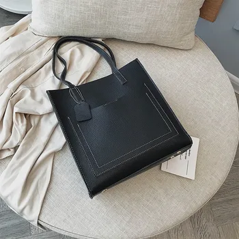 Korean fashion women bag 2020 new handbag messenger bag shoulder bag
Korean fashion women bag 2020 new handbag messenger bag shoulder bag