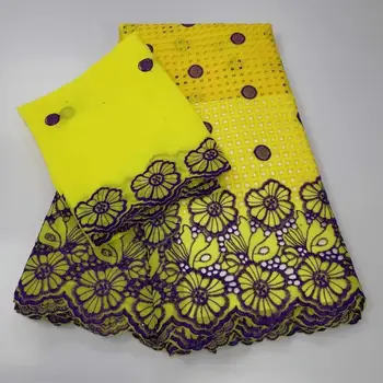 2020 High Quality African Dry Lace Fabrics With Stones 5+2 Yards Style Nigerian Women Wedding Bride Dress 100% Cotton Material
2020 High Quality African Dry Lace Fabrics With Stones 5+2 Yards Style Nigerian Women Wedding Bride Dress 100% Cotton Material