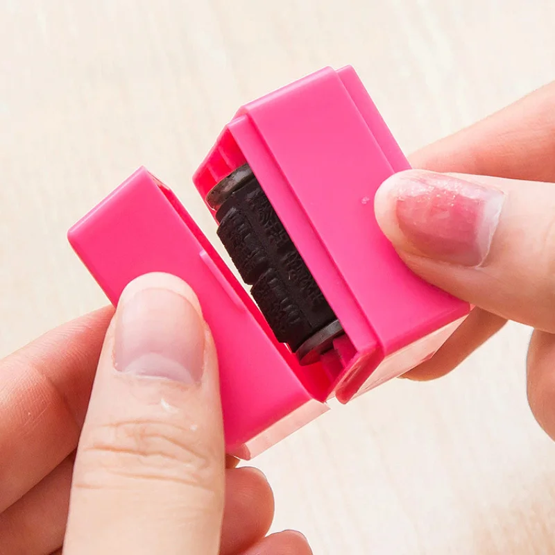1Pc Secret Information Garbling Stamps Office Gadget ID Code Hiding Tool Confidential Seal Transaction Tool Identity Protector
1Pc Secret Information Garbling Stamps Office Gadget ID Code Hiding Tool Confidential Seal Transaction Tool Identity Protector