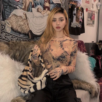 Sisterlinda Retro Skinny Bodysuits Women Slim Fit Print Short Jumpsuits Casual Party Street Bodysuit Mujer Long Sleeve Rompers 
Sisterlinda Retro Skinny Bodysuits Women Slim Fit Print Short Jumpsuits Casual Party Street Bodysuit Mujer Long Sleeve Rompers