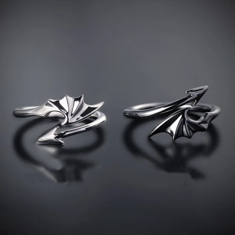Punk Style Titanium Koakuma Little Devil Dragon Gothic Evil Vampire Angel Wings Rings Open Ring Halloween Party Jewelry Gift
Punk Style Titanium Koakuma Little Devil Dragon Gothic Evil Vampire Angel Wings Rings Open Ring Halloween Party Jewelry Gift