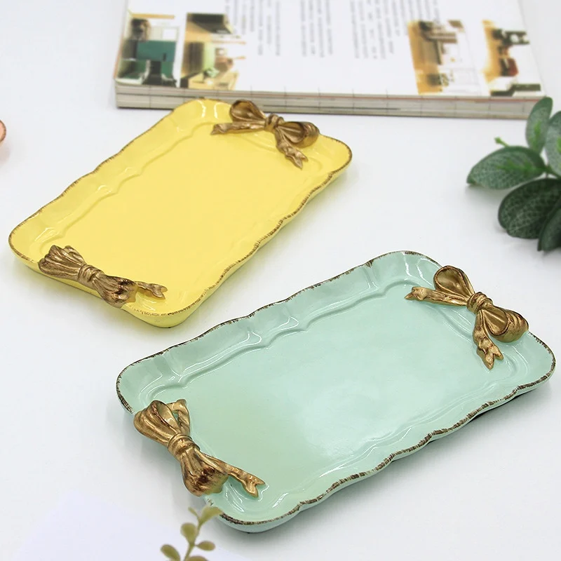 European Style Vintage Decorative Tray Resin Storage Tray For Jewelry Cosmetic Key Food Organizer Holder
European Style Vintage Decorative Tray Resin Storage Tray For Jewelry Cosmetic Key Food Organizer Holder