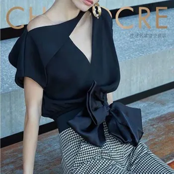 Designer Vintage Women Skirts Suit Summer Sexy Leisure Bowknot Holllow Out Shirt Tops + Plaid High Waist Bodycon Skirts Set
Designer Vintage Women Skirts Suit Summer Sexy Leisure Bowknot Holllow Out Shirt Tops + Plaid High Waist Bodycon Skirts Set