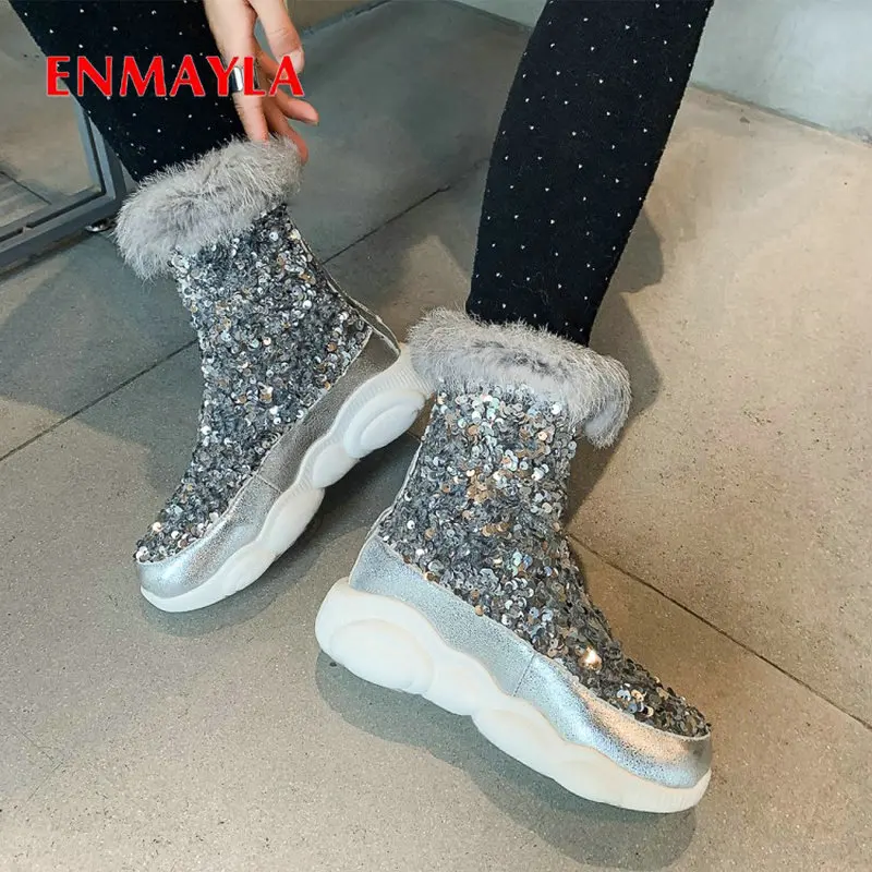 ENMAYLA Sequined Cloth Ankle Women Shoes Round Toe Flat with PU Winter Boots Women Bling Polka Dot Short Plush Platform Boots
ENMAYLA Sequined Cloth Ankle Women Shoes Round Toe Flat with PU Winter Boots Women Bling Polka Dot Short Plush Platform Boots