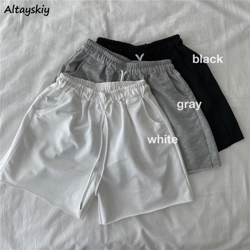 Shorts Women Summer Wide Leg Comfortable Joggers Drawstring Sweatshorts Unisex High Waist Slim Straight Streetwear Cozy Fitness
Shorts Women Summer Wide Leg Comfortable Joggers Drawstring Sweatshorts Unisex High Waist Slim Straight Streetwear Cozy Fitness
