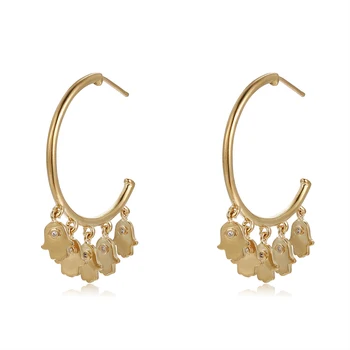 2020 New Zircon Transparent CZ Champagne Gold Earrings Cubic Zirconia Creative Design Low-key Luxury Temperament Ladies Earrings
2020 New Zircon Transparent CZ Champagne Gold Earrings Cubic Zirconia Creative Design Low-key Luxury Temperament Ladies Earrings