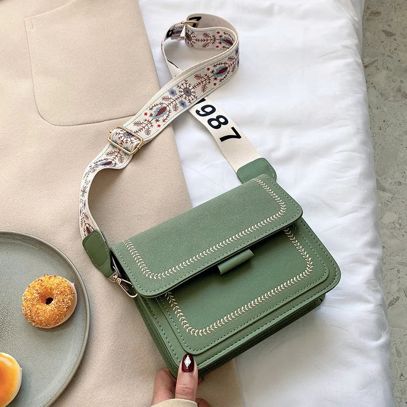 New Design Women Shoulder Bag Luxury Small Crossbody Bags PU Leather Purses and Handbags
New Design Women Shoulder Bag Luxury Small Crossbody Bags PU Leather Purses and Handbags