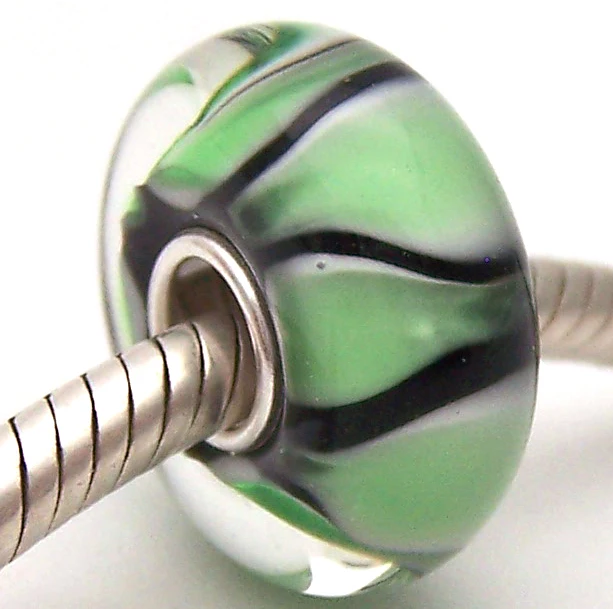 PJG1393 100% S925 Sterling Silver Beads Murano Glass beads Fit European Charms Bracelet charms diy jewelry Lampwork GlassBeads
PJG1393 100% S925 Sterling Silver Beads Murano Glass beads Fit European Charms Bracelet charms diy jewelry Lampwork GlassBeads