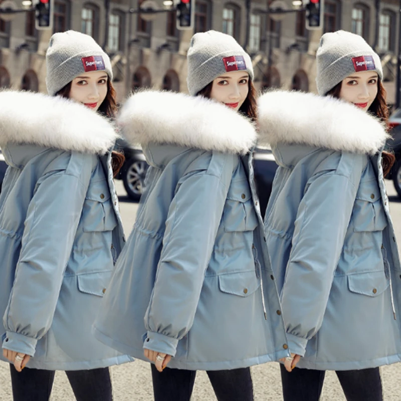 Hot Selling Short Winter Thick Women Jackets 2019 White Duck Down Coats Big Fur Zipper Hooded Covered Button Lady Down Jacket
Hot Selling Short Winter Thick Women Jackets 2019 White Duck Down Coats Big Fur Zipper Hooded Covered Button Lady Down Jacket
