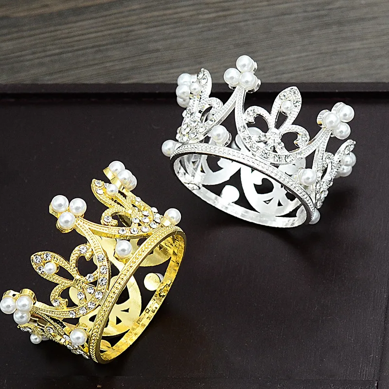 Cakelove Shining Mini Crown Cake Topper Metal Pearl Happy Birthday Cake Toppers Wedding&Engagement Cake Decorations Sweet Party
Cakelove Shining Mini Crown Cake Topper Metal Pearl Happy Birthday Cake Toppers Wedding&Engagement Cake Decorations Sweet Party
