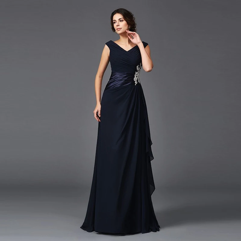 New Graceful Dark Navy Full Length V Neckline Mother of the Bride Dresses Sleeveless Appliqued Ruffles Wedding Party Gowns
New Graceful Dark Navy Full Length V Neckline Mother of the Bride Dresses Sleeveless Appliqued Ruffles Wedding Party Gowns