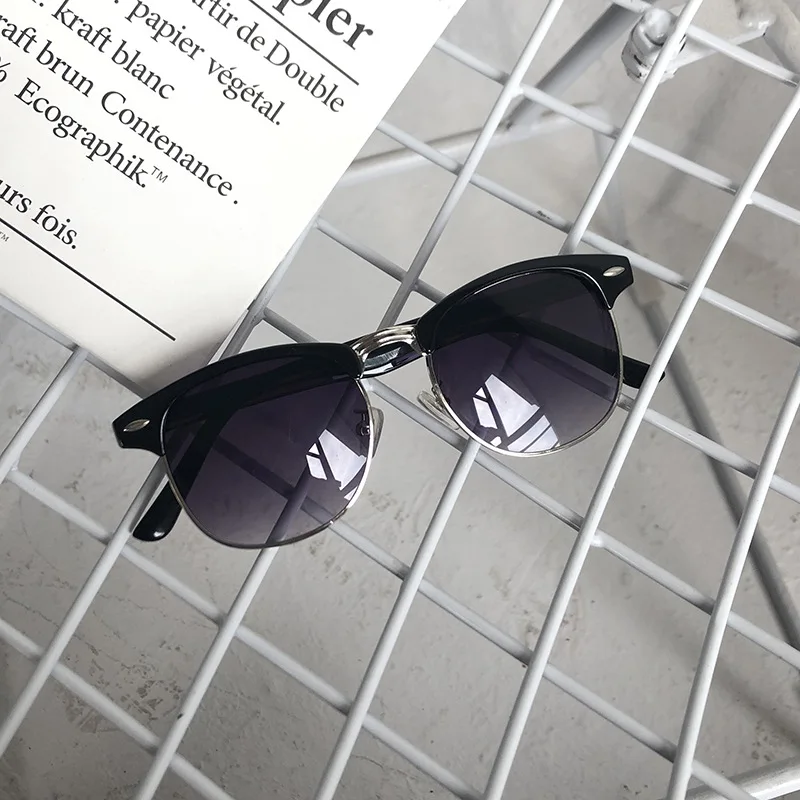 CHAIAI 2019 Classic Small Frame Oval Sunglasses Women/Men Brand Designer Alloy Mirror Sun Glasses Vintage Modis Oculos 
CHAIAI 2019 Classic Small Frame Oval Sunglasses Women/Men Brand Designer Alloy Mirror Sun Glasses Vintage Modis Oculos