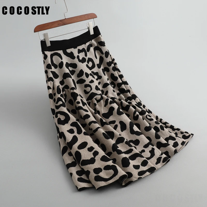 Winter Skirt Women Wool Knit Vintage Leopard Skirt Elastic High Waist Elegant Work Office A-Line Midi Skirt Korean Jupe Femme
Winter Skirt Women Wool Knit Vintage Leopard Skirt Elastic High Waist Elegant Work Office A-Line Midi Skirt Korean Jupe Femme