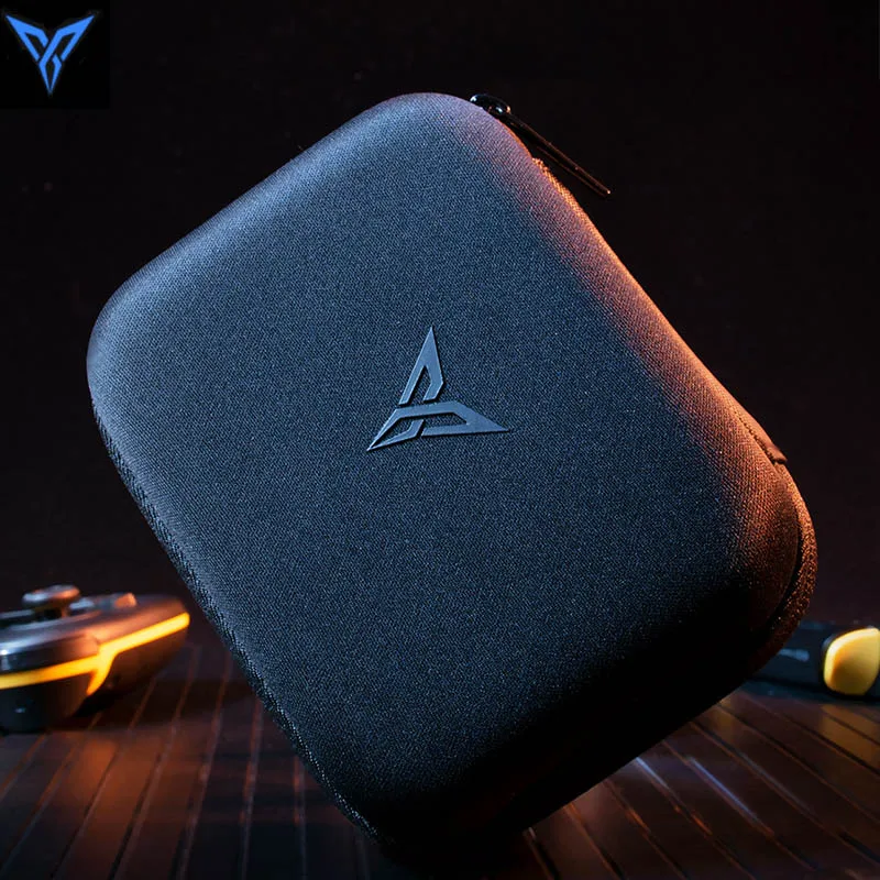 Flydigi Bee Sweat-Proof Portable Storage Bag Carrying Case Protective Box for WASP2 PUBG Phone Gamepad Controller
Flydigi Bee Sweat-Proof Portable Storage Bag Carrying Case Protective Box for WASP2 PUBG Phone Gamepad Controller