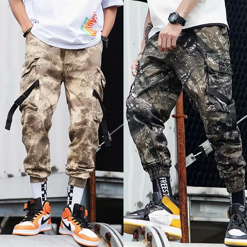 Spring Camouflage Bib Overall Men Popular Brand Loose Casual Pants Hip Hop Military Ankle Banded Pants Men's INS Harem Pants
Spring Camouflage Bib Overall Men Popular Brand Loose Casual Pants Hip Hop Military Ankle Banded Pants Men's INS Harem Pants