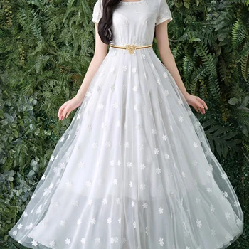 Golden Rose Flower Waist Chain Belt For Girl Weeding Party Stretch Skinny Elastic Tight Belt Femme Clothing Accessories Belt
Golden Rose Flower Waist Chain Belt For Girl Weeding Party Stretch Skinny Elastic Tight Belt Femme Clothing Accessories Belt