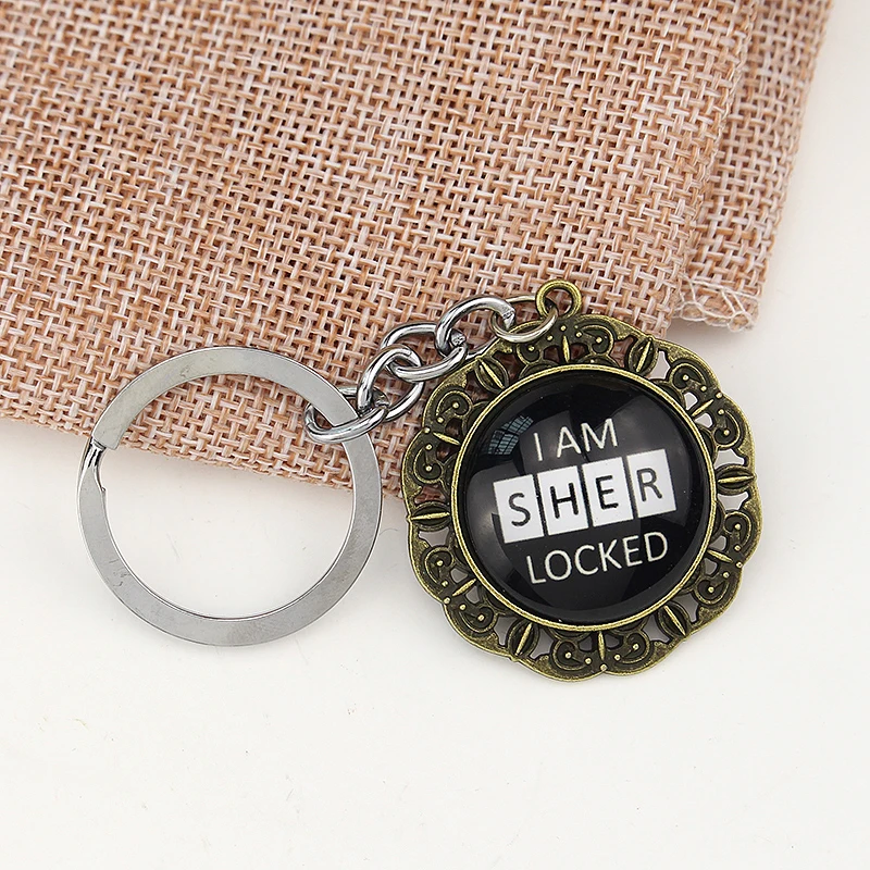 Detective TV Show Sherlock Holmes I AM SHER LOCKED Letter Keychains Glass Dome Metal Frame Bronze Round Key Chain For Fans
Detective TV Show Sherlock Holmes I AM SHER LOCKED Letter Keychains Glass Dome Metal Frame Bronze Round Key Chain For Fans