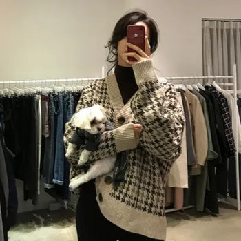 Women Winter Sweater Coat with Buttons Knitted Plaid Cardigans Tops V-neck Plus Size Thick Pull Femme Hiver Sueter Mujer
Women Winter Sweater Coat with Buttons Knitted Plaid Cardigans Tops V-neck Plus Size Thick Pull Femme Hiver Sueter Mujer