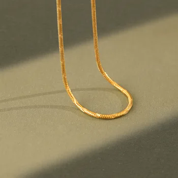 1PC 2mm Real. 925 Sterling silver White/ Gold Carved Snakebone Chain Pendant Short Choker necklace Fine Jewelry TLX979
1PC 2mm Real. 925 Sterling silver White/ Gold Carved Snakebone Chain Pendant Short Choker necklace Fine Jewelry TLX979