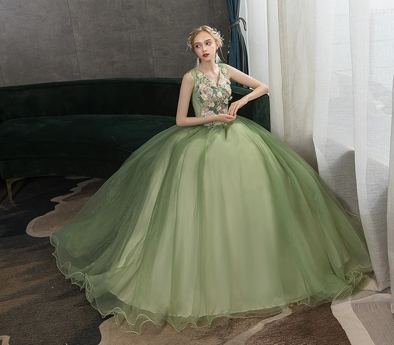 2022 New Sleeveless Quinceanera Dress Elegant Tank Floorlength Party