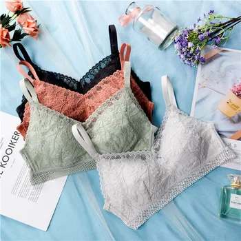 New Products Simple Romantic French Lace Fabric Thin Triangle Cup Comfortable Push up Three Buckle Bra Set 
New Products Simple Romantic French Lace Fabric Thin Triangle Cup Comfortable Push up Three Buckle Bra Set