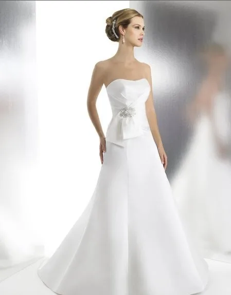 free shipping Satin trumpet Soft sweetheart custom drop waist train gems crystals glass seed beads Bow medallion wedding dress
free shipping Satin trumpet Soft sweetheart custom drop waist train gems crystals glass seed beads Bow medallion wedding dress