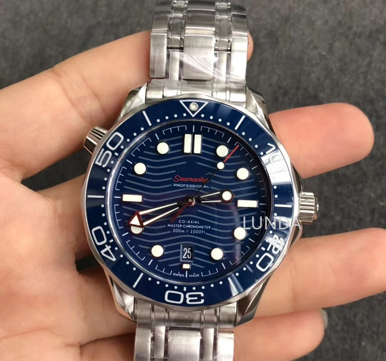 Newest Luxury Men Blue Dial Sapphire Automatic Watch Men's Watches 
Newest Luxury Men Blue Dial Sapphire Automatic Watch Men's Watches