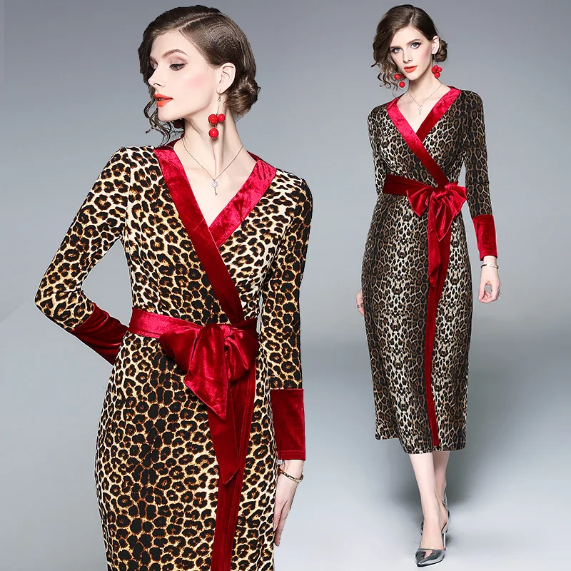 Hot Selling 2019 Early Spring New Style WOMEN'S Dress Charade Leopord Pattern Mixed Colors Velvet Dress 2-Color Selectable
Hot Selling 2019 Early Spring New Style WOMEN'S Dress Charade Leopord Pattern Mixed Colors Velvet Dress 2-Color Selectable