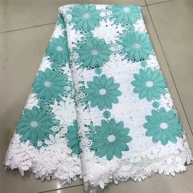 New Arrival high quality African cord lace fabrics 2019 Light Green color Embroidered Guipure Lace Fabric For Wedding Dress
New Arrival high quality African cord lace fabrics 2019 Light Green color Embroidered Guipure Lace Fabric For Wedding Dress