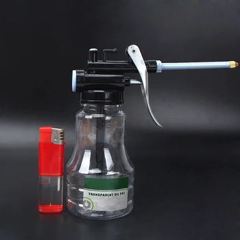 Oil Gun Hardware Tool 350ml High Pressure Oiler Transparent Oil Can Anti-Blocking Net Plastic Hose Refueling Pot Sealing Copper
Oil Gun Hardware Tool 350ml High Pressure Oiler Transparent Oil Can Anti-Blocking Net Plastic Hose Refueling Pot Sealing Copper